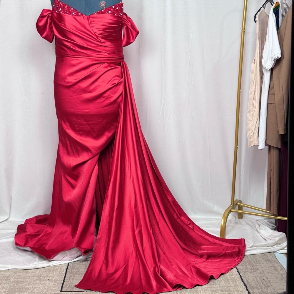 Red Ruched Off-Shoulder Prom Gown - Picture 5 of 16